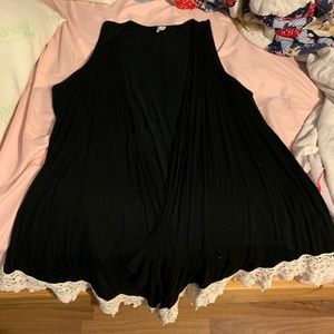 Light sleeveless cardigan